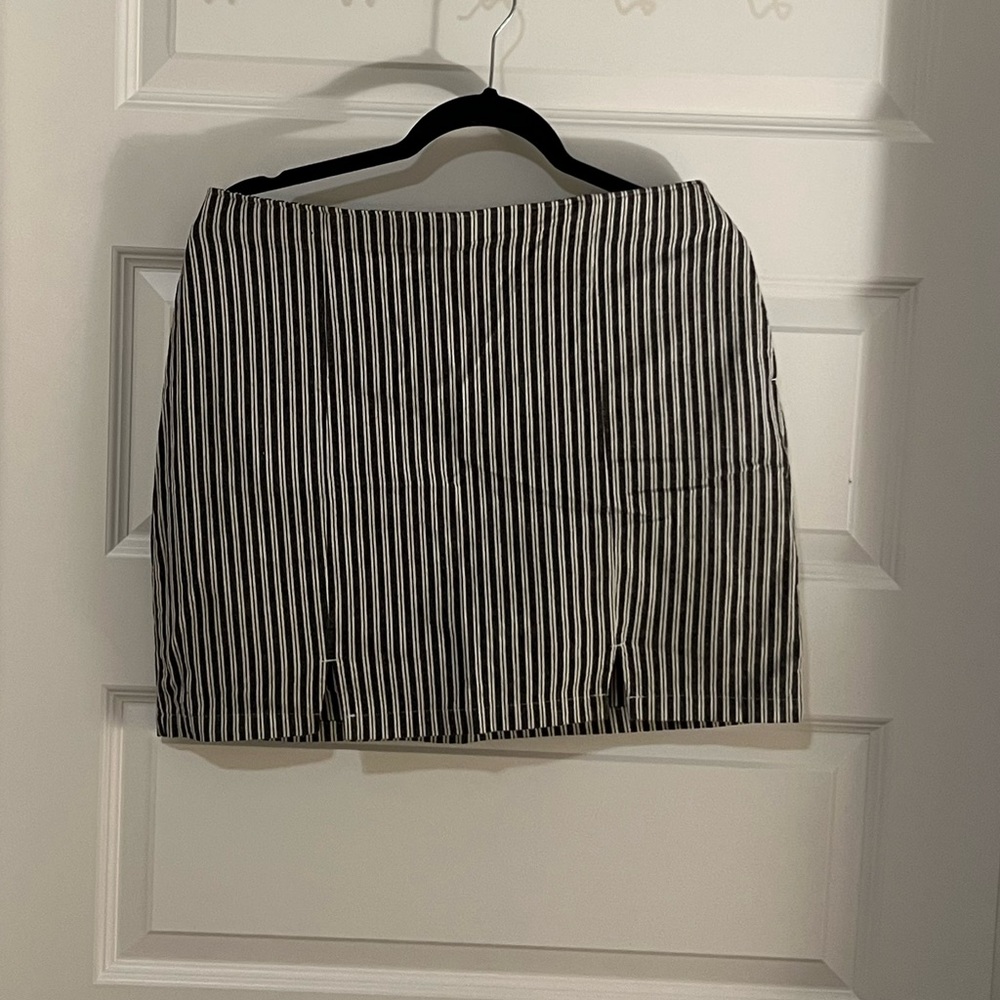 Hollister striped mini skirt size L